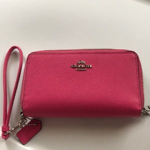 EUC Coach wallet wristlet